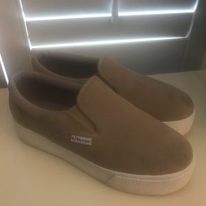 Superga tan suede platform slip on 7.5